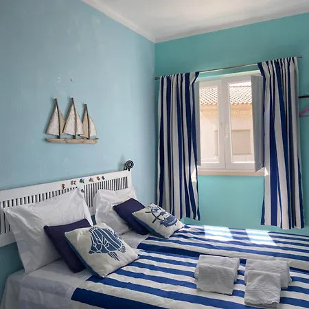 Casa Do Portao Azul - Espadarte Apartment